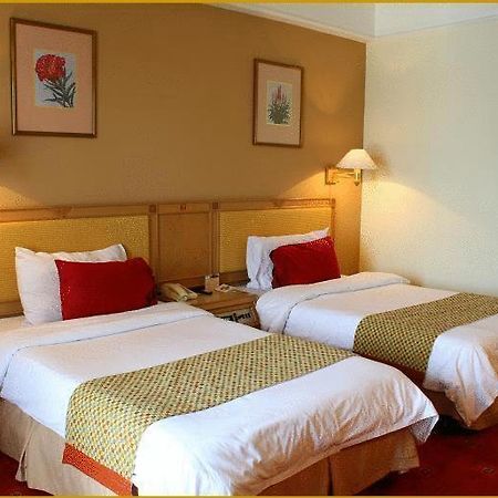 Tiara Medan Hotel & Convention Center Eksteriør billede