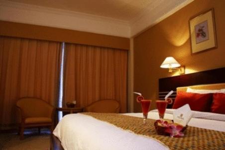 Tiara Medan Hotel & Convention Center Eksteriør billede